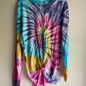 Tie Dye long sleeve top!!